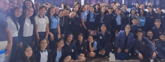 Encuentro de jóvenes en el Colegio Monseñor Chacón de la Azulita