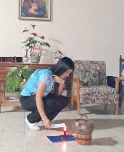 Una de las diez jóvenes que participó en el encuentro vocacional organizado por las Religiosas de San José de Gerona en Mérida, Venezuela.