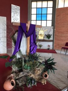 Seguir a Jesús, es llevar nuestra propia Cruz