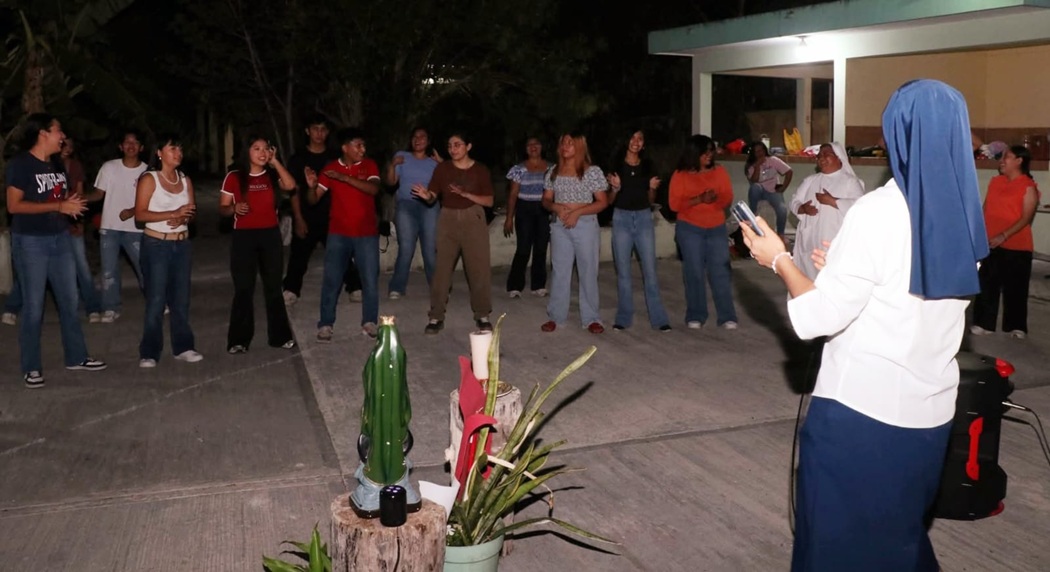 Pentecostés Juvenil, renovados por la fuerza del Espíritu Santo